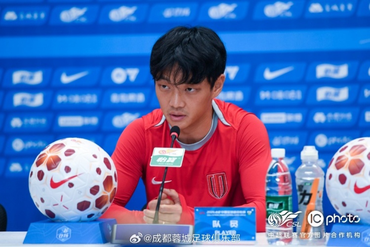 阿洛伊西:西班牙有球无球两端均值得中超学习 阿洛伊西:西班牙有球无球两端均值得中超学习