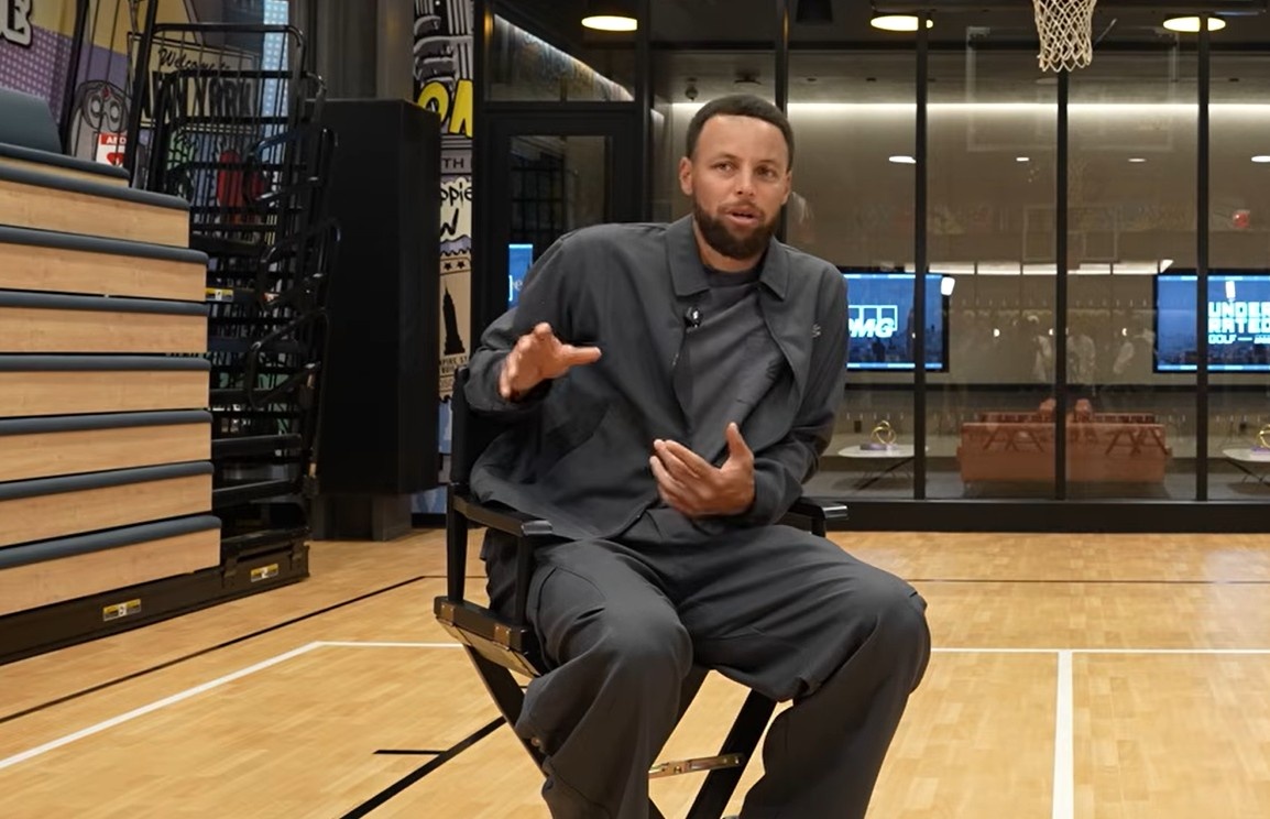 库里:最想和艾弗森一起训练 从我进NBA起我就是他的超级粉丝 库里:最想和艾弗森一起训练 从我进NBA起我就是他的超级粉丝